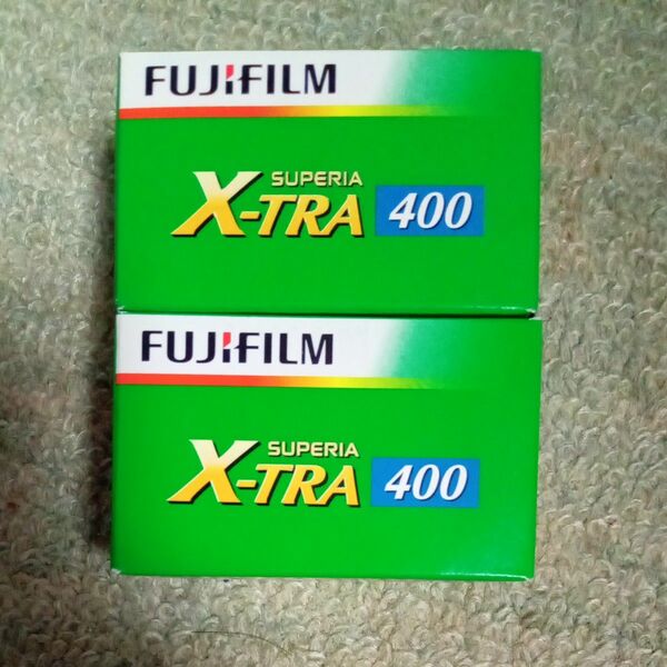  富士フイルム FUJIFILM フジカラー SUPERIA スぺリア X-TRA 400 36枚撮り ２本