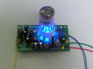  vacuum tube (6J1).FET(2SK170)....[ Mike amplifier basis board ]: novice direction original work for basis board.RK-82.