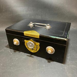 N 3626 antique![ PLUS steel made CASHBOX ] black key lack of small size handbag safe Showa Retro cashbox Vintage 