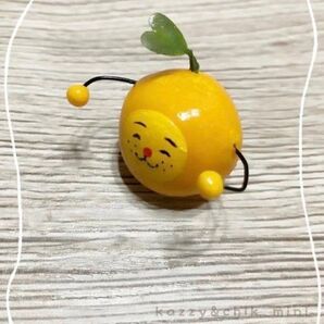 みかん おもちゃ 置物 ゆらゆら クリップ はるまる 起き上がり小法師 起き上がりこぼし 雑貨 文房具 メモ ステーショナリー 小