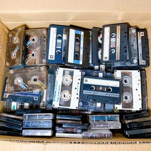 【ジャンク】使用済みカセットテープ 大量セット 約100本まとめて 録音済み SONY TDK DENON AXIA Maxell等