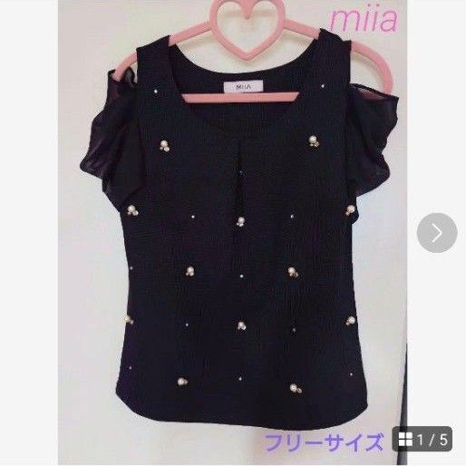 【美品】MIIA miia ミーア 肩あき ショルダーカットトップス トップス 黒 半袖