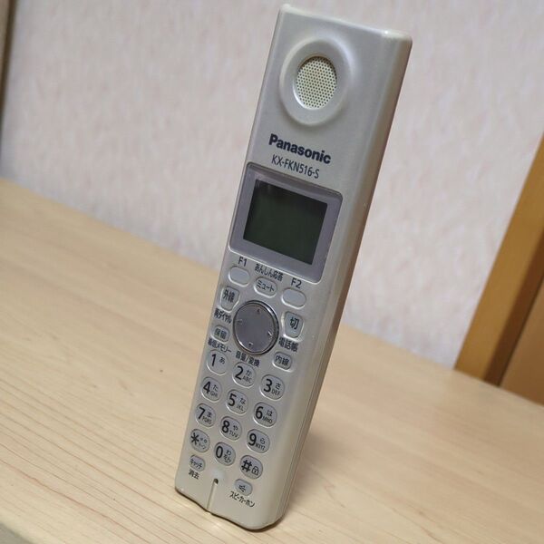 パナソニック 増設用子機KX-FKN516-S Panasonic 親機との増設確認、内線通話確認済 ④