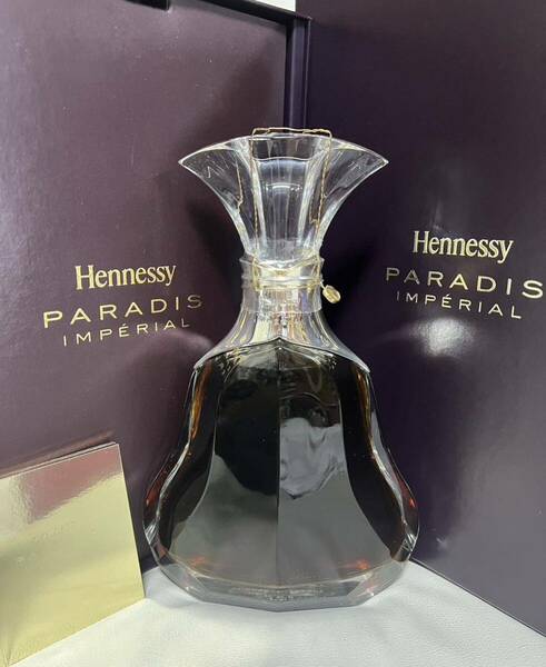 Hennessy PARADIS IMPERIAL ヘネシー パラディ アンペリアル　クリスタルボトル・冊子・化粧箱・外箱付き！未開封　古酒　ブランデー