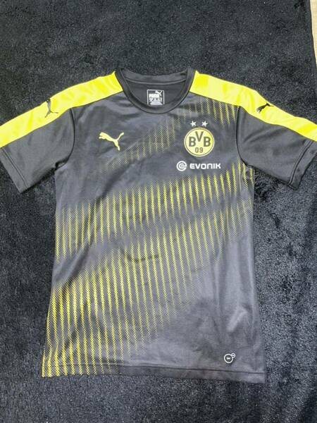 即決 送料無料 サッカー ドイツ ブンデスリーガ ボルシア・ドルトムント トレーニングシャツ プーマ製 Sサイズ ブラック 黒 黄色
