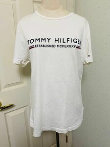 TOMMY HILFIGER トミー 半袖Tシャツ