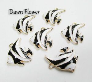 【D-0388】8pcs　熱帯魚　24×20mm　ブラック　チャーム　ハンドメイドパーツ