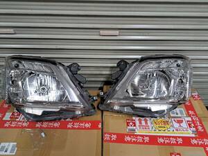  head light left right set finest quality goods Nissan genuine products NV350 Caravan E26 latter term halogen left right set 