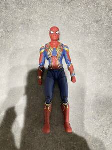 アイアンスパイダー　スパイダーマン　フィギュアーツ