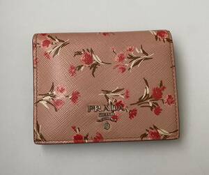 プラダ　フラワー　ピンク　財布　コンパクト　コインケース PRADA 花柄