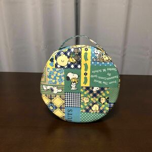 ハンドメイド　冷感リングポーチ（パッチワークスヌーピー）こ