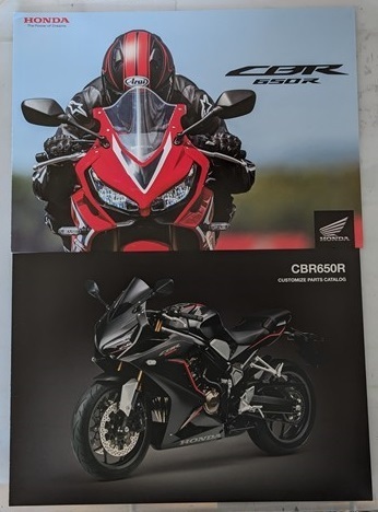 CBR650R (2BL-RH03) 車体カタログ 2019年1月 CBR650R RH03 古本・即決・送料無料 管理№ 7225 V