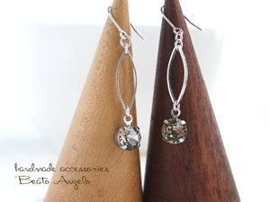 !!+angelo+ Swarovski 1088. ma- Kiss earrings (p-157) gray juS titanium resin earrings 