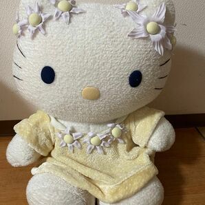 サンリオ　キティちゃん　特大ぬいぐるみ サンリオ ぬいぐるみ ディズニー