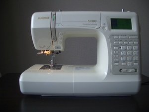 * Janome компьютер швейная машина *S7800* сделано в Японии * прямой линия собственный .* популярный товар * полное обслуживание *