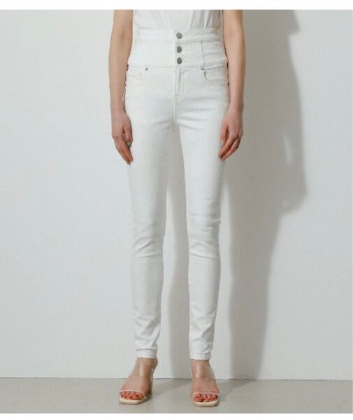 新品 moussy ホワイトデニム ストレッチ
