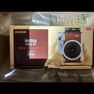 FUJIFILM 富士フイルム instax mini 90 ネオクラシック インスタントカメラ チェキ　茶色　ブラウン
