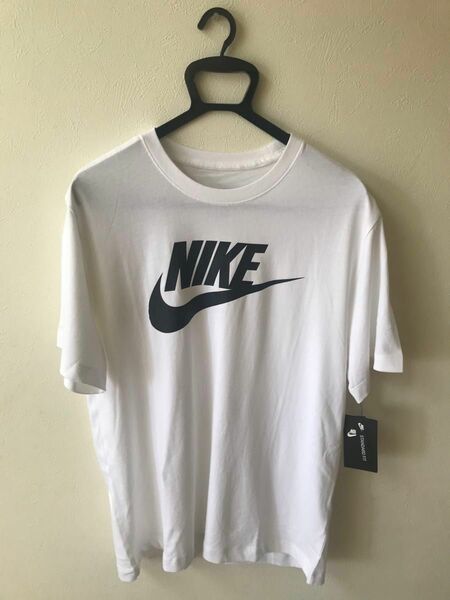 NIKE ナイキ定番Tシャツ XL 新品！