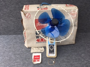 < including carriage > lack of equipped operation verification settled Toshiba TOSHIBA W-30PK ornament electric fan Showa Retro that time thing wall hanging . -step adjustment operation verification Showa era consumer electronics retro electric fan box 