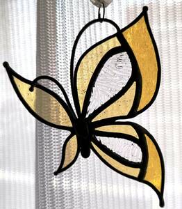 即決【ハンドメイド】ヴィンテージ ステンドグラス サンキャッチャー 蝶 窓飾り ガラス オブジェ オーナメント バタフライ Butterfly置物