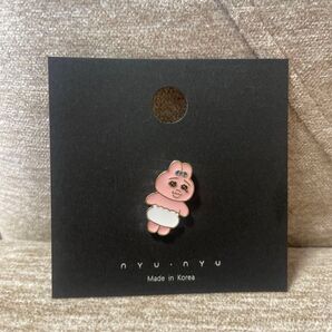 nyunyu 韓国限定 おぱんちゅうさぎ ピンバッジ