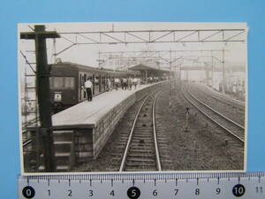 (J53)349 写真 古写真 電車 鉄道 鉄道写真 山手線 昭和33年6月14日 五反田 はがれた跡が薄くなっています