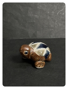 ● コレクター必見 陶器製 カメ 亀 ミニチュア オブジェ 置物 飾り 小物 和風 インテリア コレクション Ja190