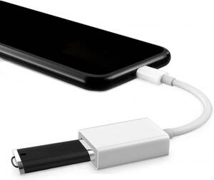 MOONLIGHT-TECH USB変換 アダプタ iphone &ipad兼容 OTG ケーブル カメラ USBメモリ 写真やビ