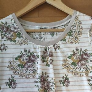 半袖 Tシャツ 花柄　レース 半袖カットソー