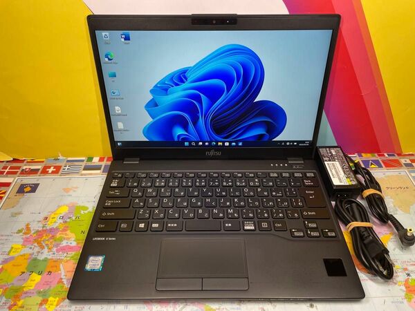 JC0457　極美品 富士通 LIFEBOOK U939/B LTE搭載 第8.5世代ノートPC Win11 office 高性能