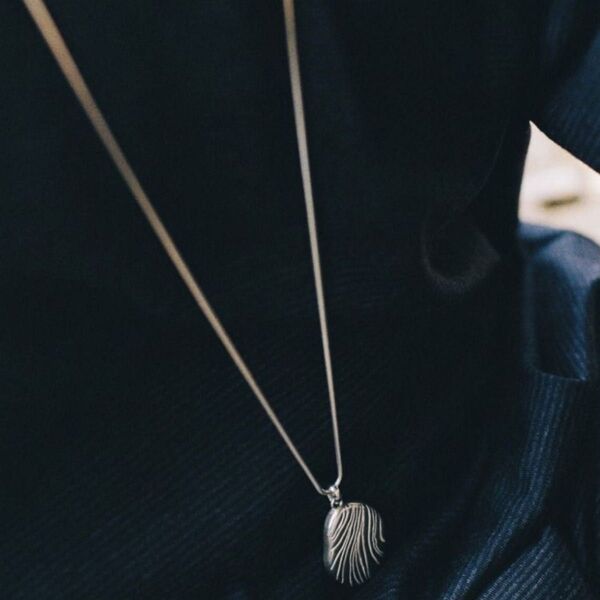 LIDNM リドム Llife STREAMLINE OVAL PENDANT