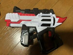 仮面ライダーギーツ　DXマグナムシューター　銃　ガン