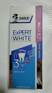 ..!! whitening tooth paste 2 piece set DARLIEda- Lee EXPERT WHITE 120g 3 day . effect .... new package 