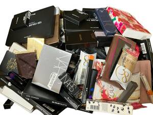 o06-029aG//[ summarize goods ] cosmetics cosme lucky bag approximately 20kg M.A.C YSL NARS 1 jpy start present condition goods 