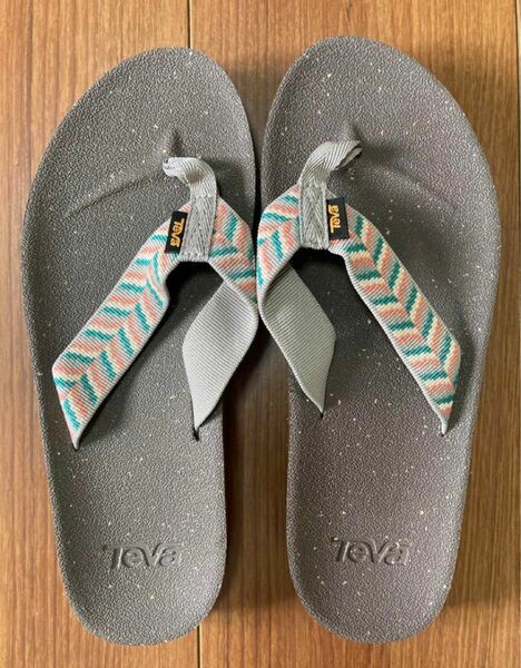 TEVA サンダル 24 ビーチサンダル