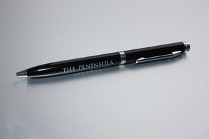 【THE　PENINSULA　Bangkok】 ボールペン　新品