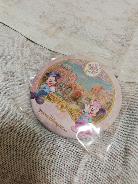 ディズニー ファンタジースプリングスホテル 缶バッジ
