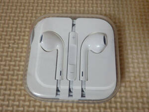 .p31： Apple アップル イヤフォン　音楽　持ち運び 白