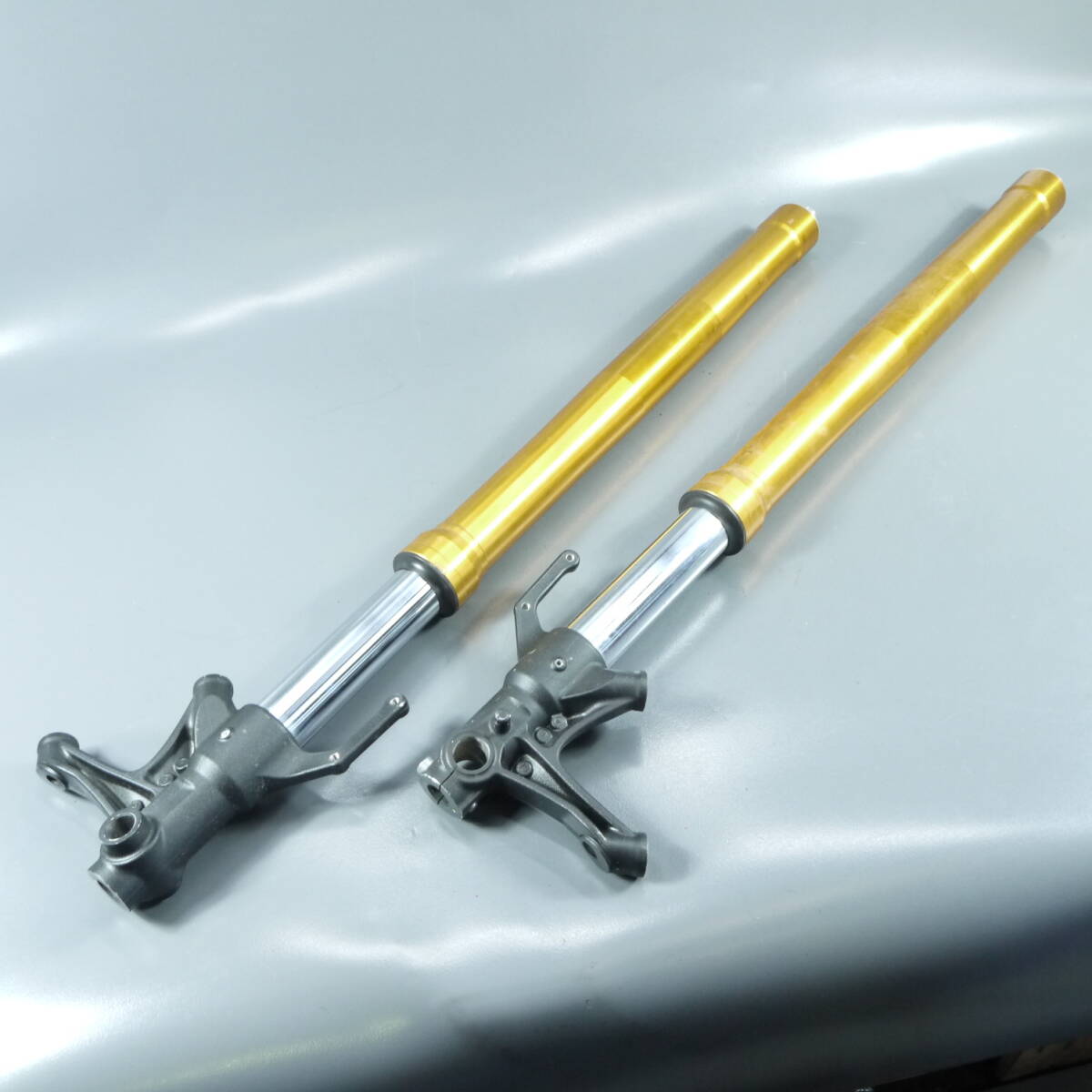 MT-09SP 2018年 RN52J 純正フロントフォーク左右セット MT-09SP 2018年 RN52J 純正フロントフォーク左右セット