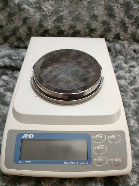 【ジャンク品】A&D HF-300 電磁式はかり 研精工業 電子天びん 天秤