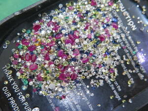  diamond, emerald, ruby etc. various together 7.4g(2)