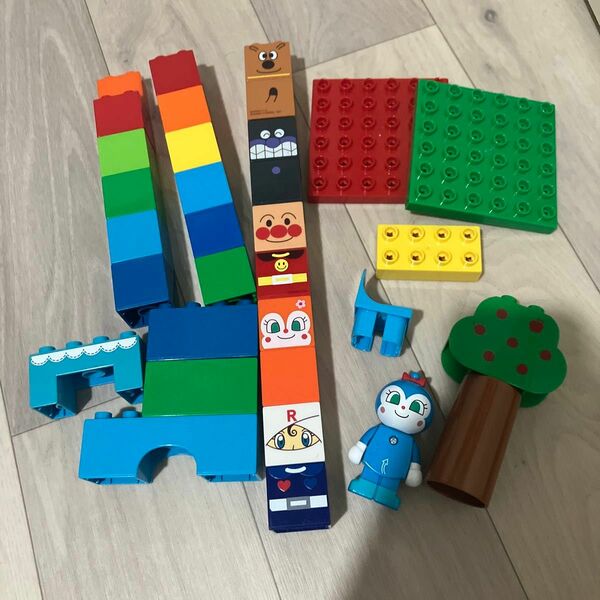 2c アンパンマン　ブロックラボ　ブロック　デュプロ　duplo レゴブロック