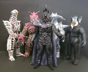 ウルトラ怪獣ソフビ　エンペラ星人&暗黒四天王　リペイント完成品