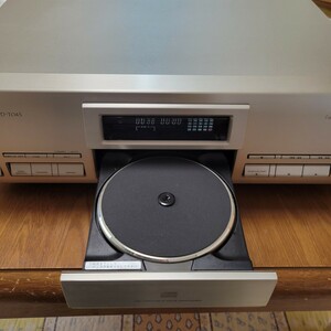 パイオニア PIONEER 　高音質 CDプレーヤーPD-T04S　ターンテーブル