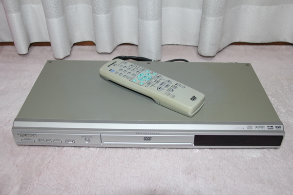 MITUBISHI　三菱　DVDプレイヤー DJ-P230 中古　動作確認済　リモコン付き