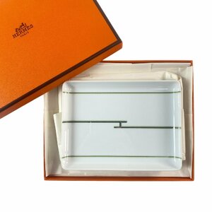 未使用 エルメス HERMES プレート ホワイト リズム スクエア お皿 箱付