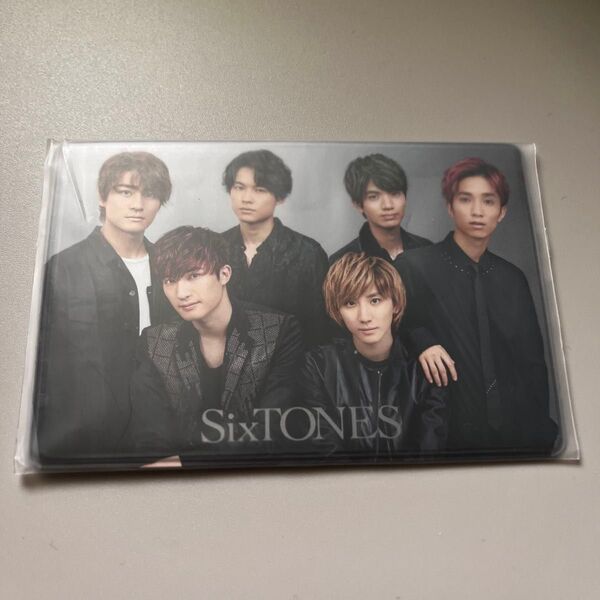 SixTONES会員証ケース