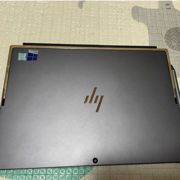 HP spectre x2 ディスプレイ及びバッテリー交換済