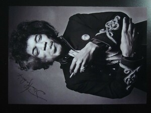 A4 額付き ポスター ジミヘンドリックス Jimi Hendrix サインフォト 白黒 けむり