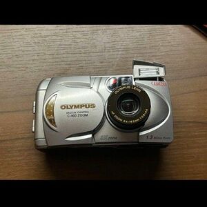 OLYMPUS CAMEDIA C-900 ZOOM　 デジタルカメラ